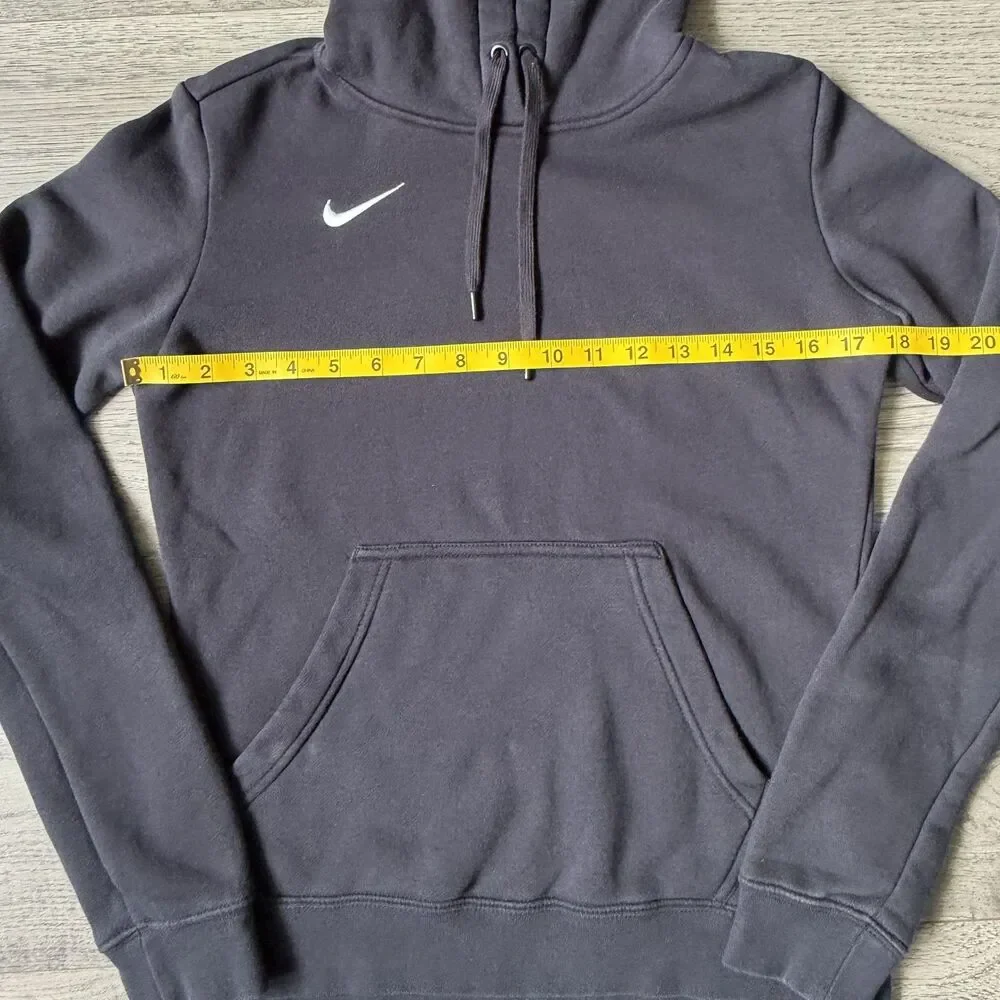 Nike Women's‎ Team First Layer Black Pullover Hoodie - Size Small
